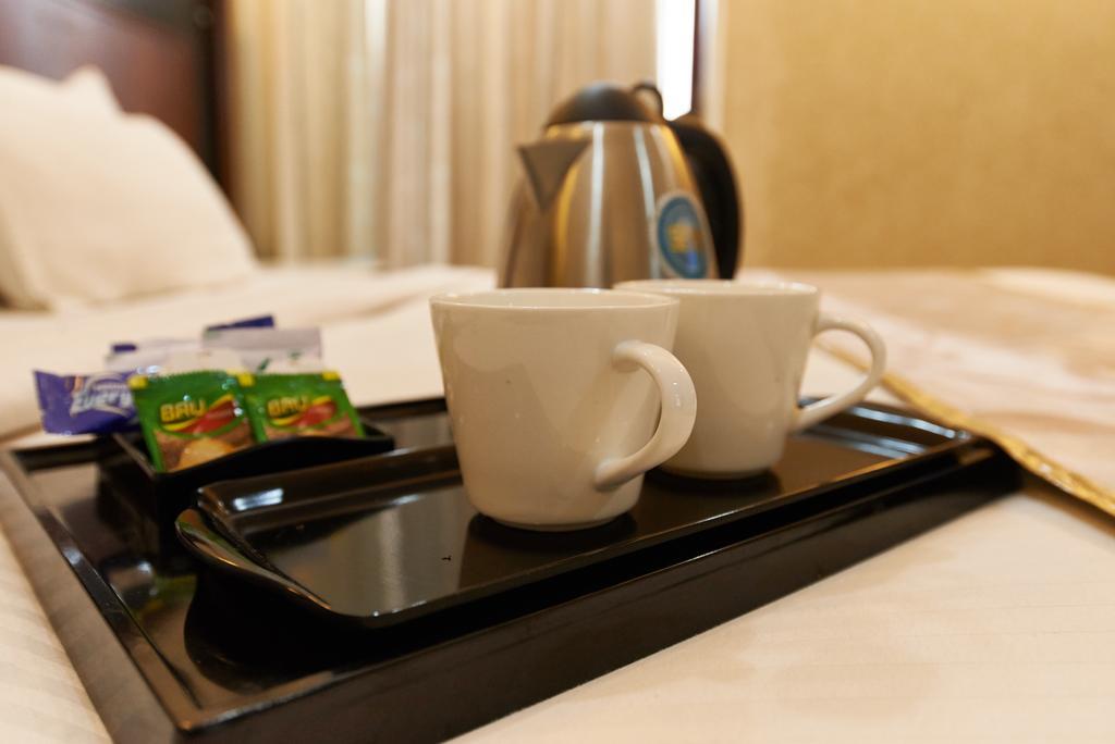 Hotel Sai Mahal Shirdi Extérieur photo